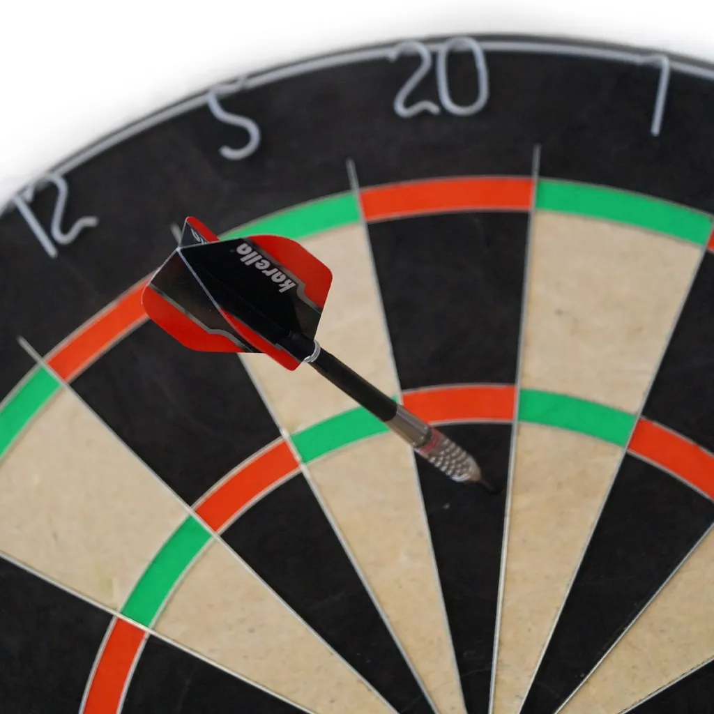 Karella_Dartboard_BullOut_SET_855003_05_1920x1920.webp